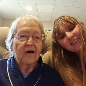 Meet your Posher, Mae